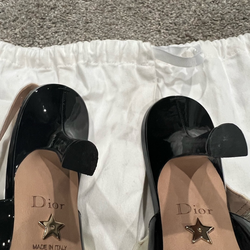 J'Adior Slingback Pump, size 37, worn 3x, includes dust bags.